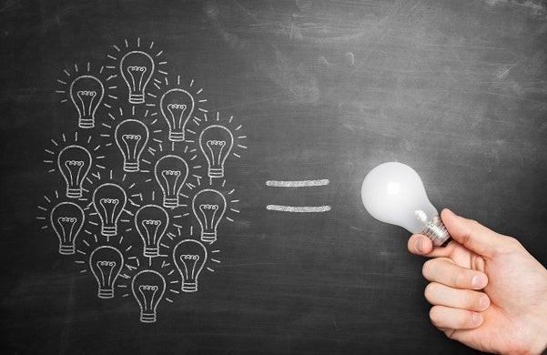 Flat organisational structure