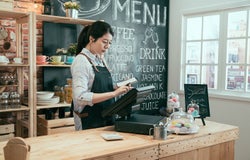 waitress hospitality