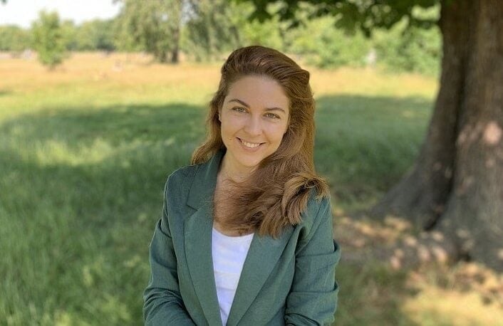 Alena Golden Rap Fame (Rap Tech Studios)