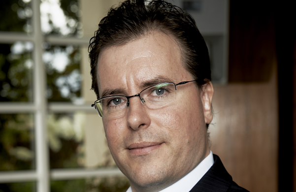 DuoFertility: Dr Shamus Husheer and Dr Oriane Chausiaux (Growing Business Young Guns 2012)